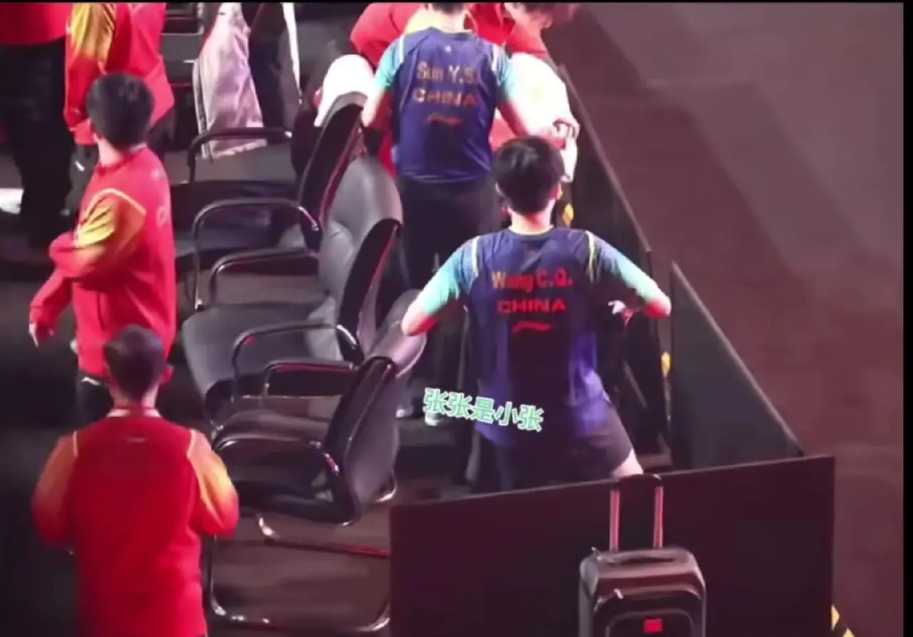 姆巴佩重返赛场，比赛局势复杂首场状态出色，澳大利亚队观众沸腾！赛场气氛高涨的简单介绍
