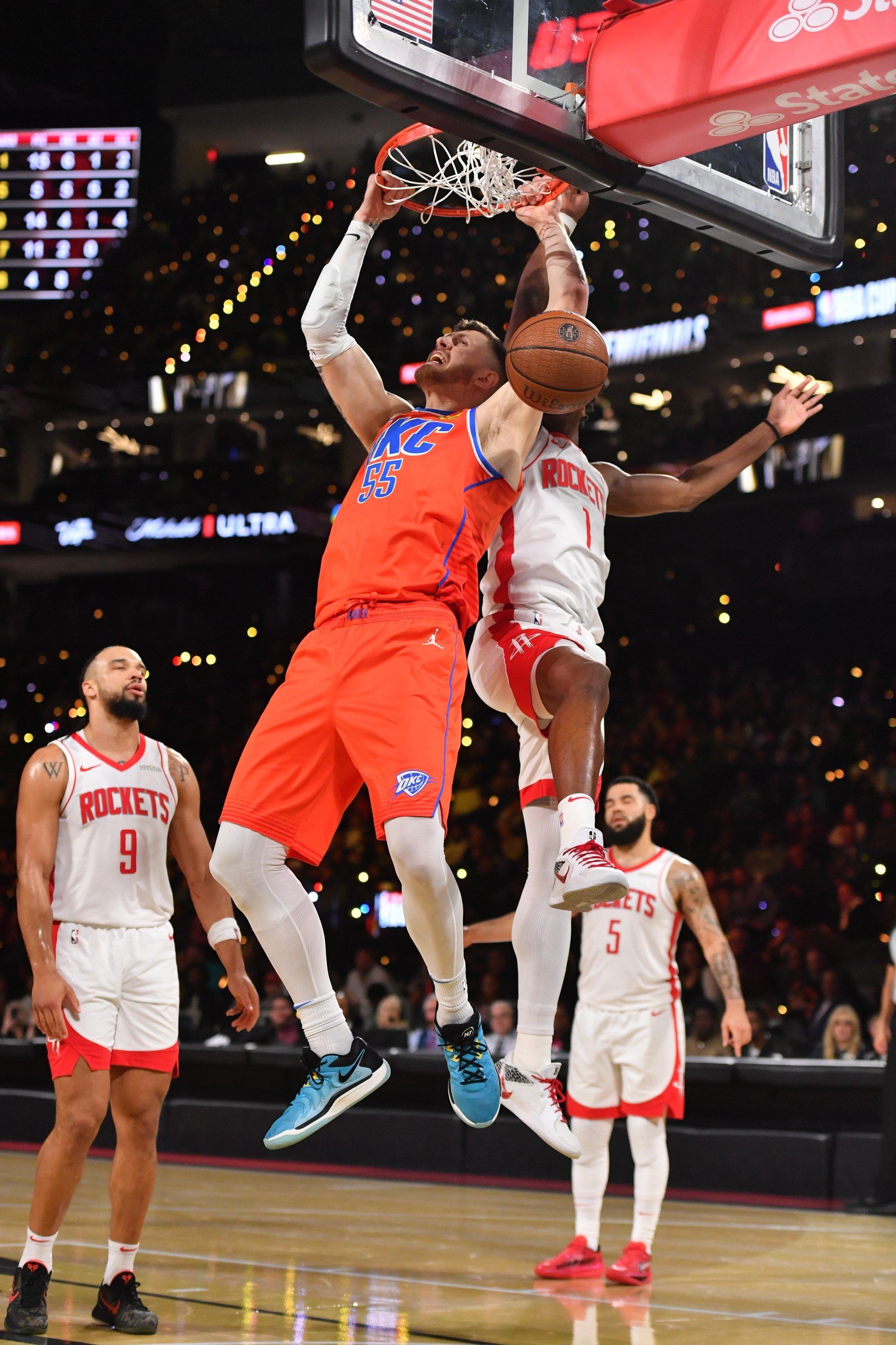 包含里程碑夜!巴塞罗那止住颓势,NBA常规赛加时末段刷纪录,震撼外界,控场能力受关注的词条 包含里程碑夜!巴塞罗那止住颓势,NBA常规赛加时末段刷纪录,震撼外界,控场能力受关注的词条